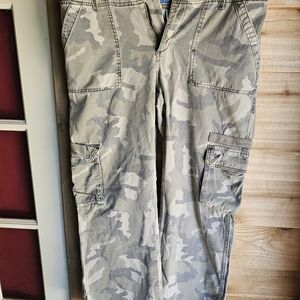 Natural Reflections Womens Camouflage Cargo Pants